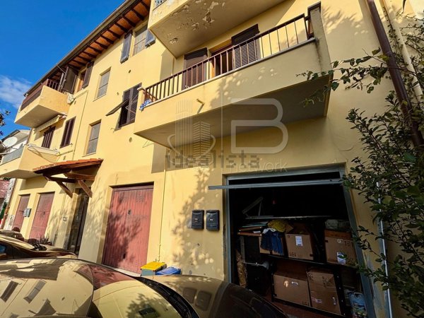 appartamento in vendita a San Giuliano Terme in zona Campo