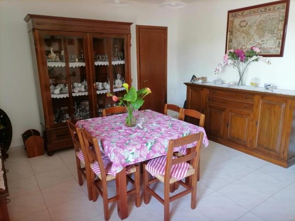 casa indipendente in vendita a San Giuliano Terme in zona Mezzana