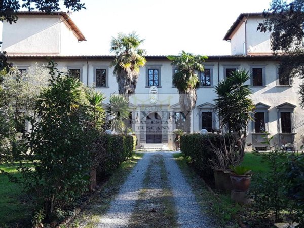 villa in vendita a San Giuliano Terme