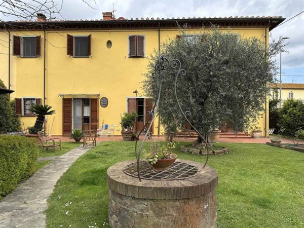 casa indipendente in vendita a San Giuliano Terme in zona Gello
