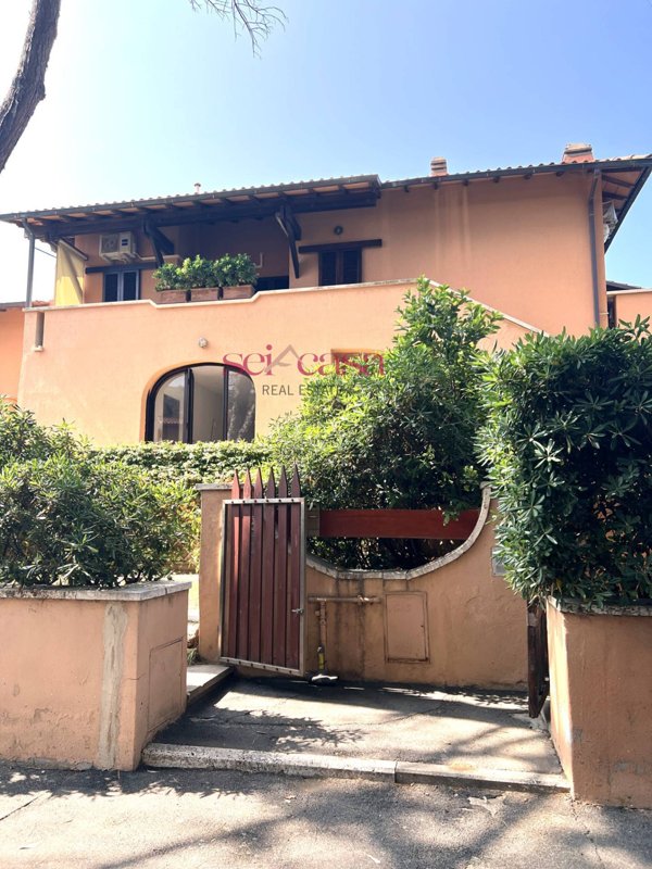casa indipendente in vendita a San Giuliano Terme