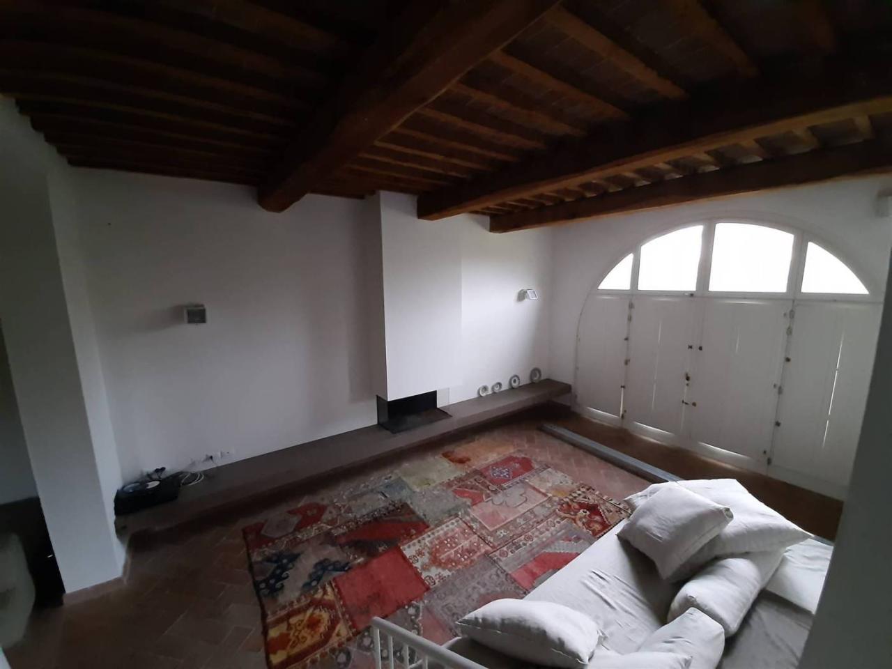 casa indipendente in vendita a San Giuliano Terme in zona Madonna dell'Acqua