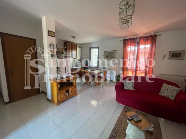 casa indipendente in vendita a San Giuliano Terme in zona Gello