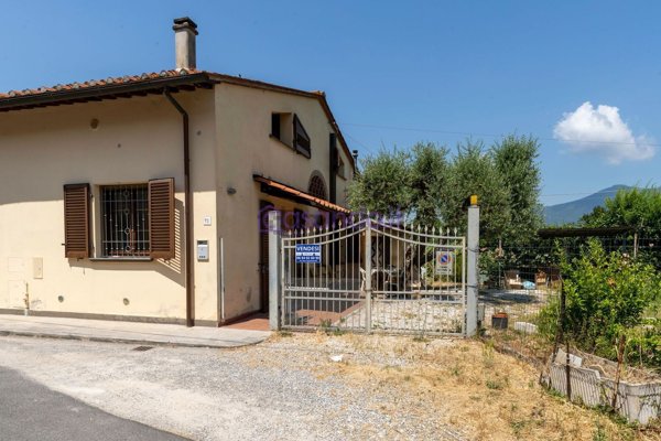 casa indipendente in vendita a San Giuliano Terme in zona Ghezzano
