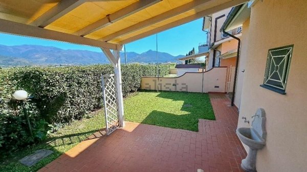 casa indipendente in vendita a San Giuliano Terme in zona Colignola