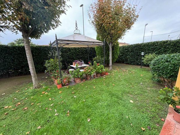 casa indipendente in vendita a San Giuliano Terme in zona Pontasserchio