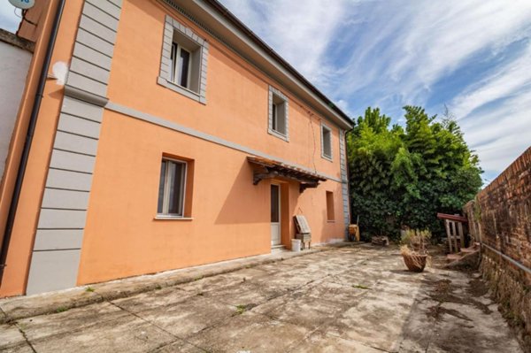 casa indipendente in vendita a San Giuliano Terme in zona Ghezzano