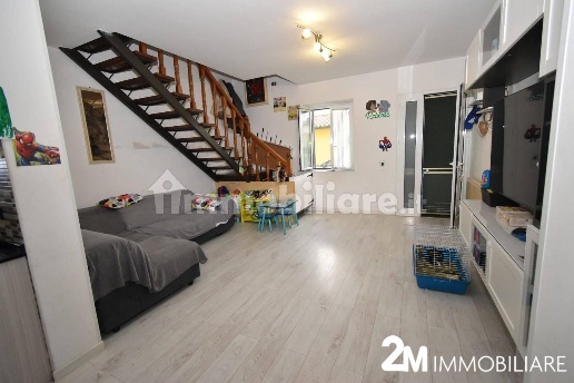 casa indipendente in vendita a San Giuliano Terme in zona Gello