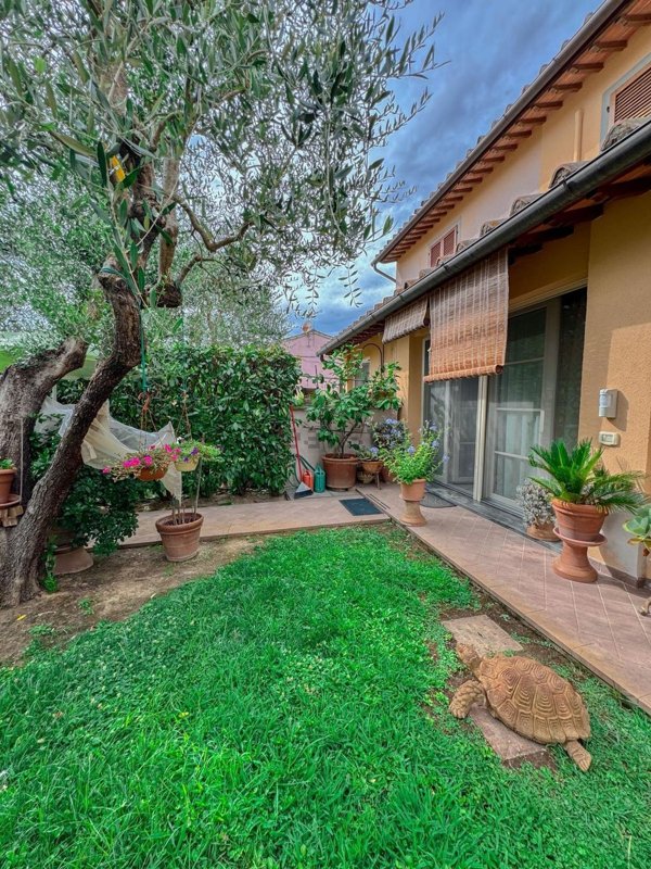 quadrivano in vendita a San Giuliano Terme