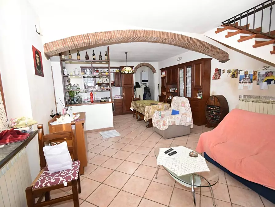 casa indipendente in vendita a San Giuliano Terme in zona Pappiana