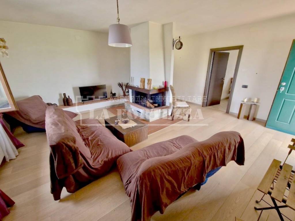 casa indipendente in vendita a San Giuliano Terme in zona Campo