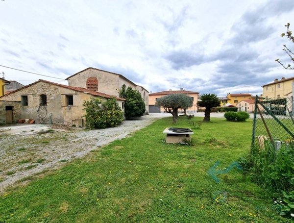 casa indipendente in vendita a San Giuliano Terme in zona Rigoli