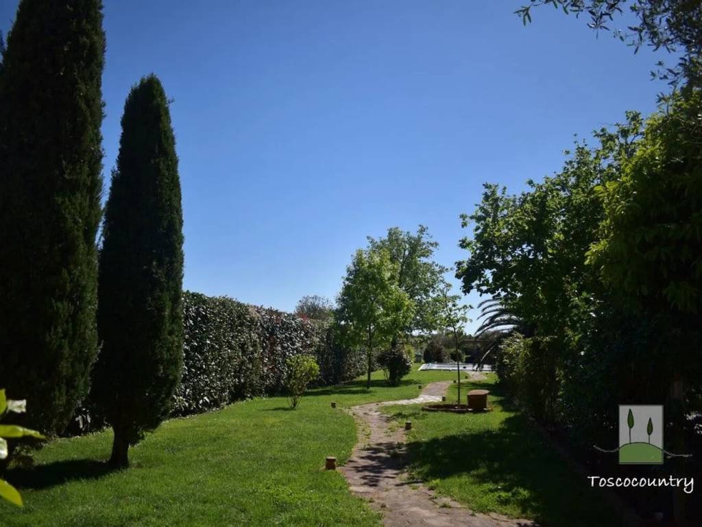 casa indipendente in vendita a San Giuliano Terme in zona Molina di Quosa