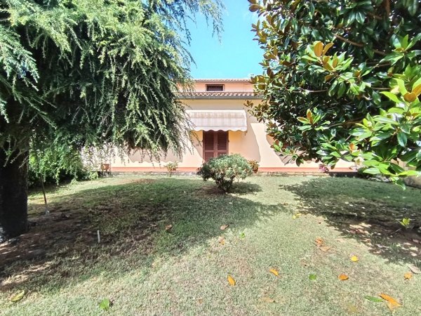 casa indipendente in vendita a San Giuliano Terme in zona Arena-Metato