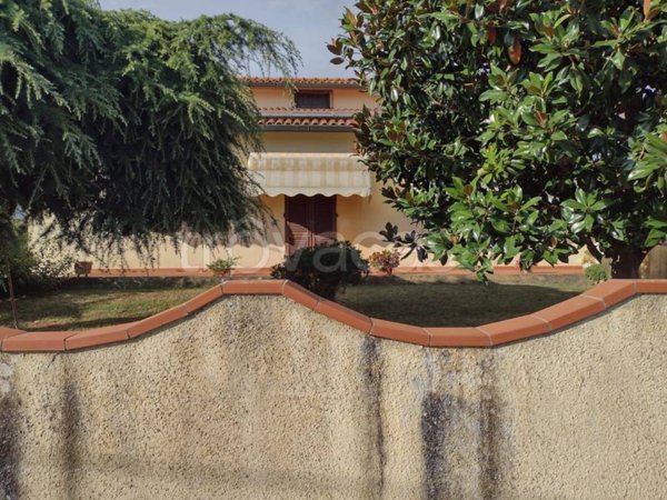 casa indipendente in vendita a San Giuliano Terme in zona Arena-Metato