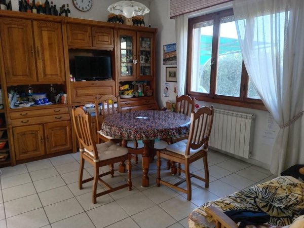 casa indipendente in vendita a San Giuliano Terme