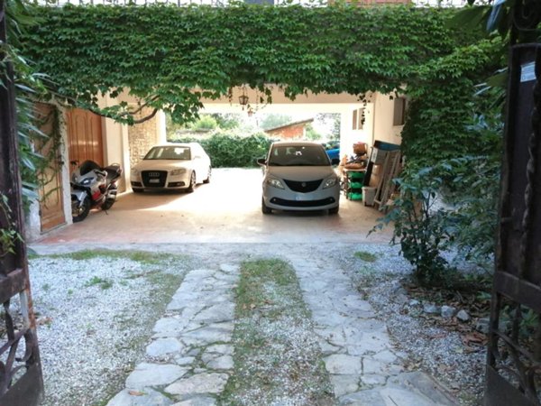 casa indipendente in vendita a San Giuliano Terme