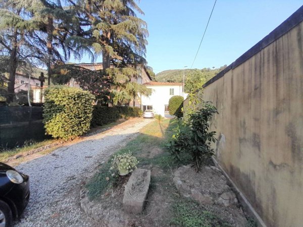 casa indipendente in vendita a San Giuliano Terme in zona Molina di Quosa