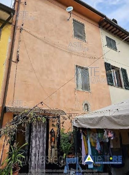 casa indipendente in vendita a San Giuliano Terme in zona Patrignone