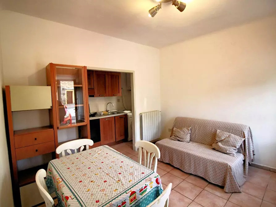 casa indipendente in vendita a San Giuliano Terme in zona Agnano