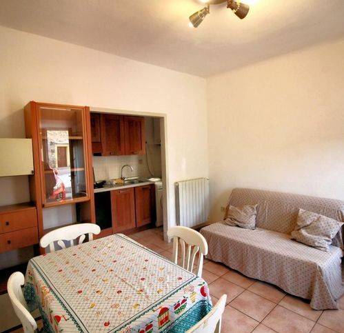 casa indipendente in vendita a San Giuliano Terme in zona Agnano