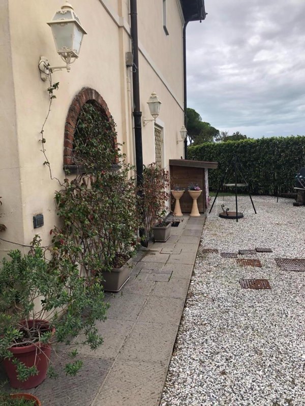 casa indipendente in vendita a San Giuliano Terme in zona Ghezzano