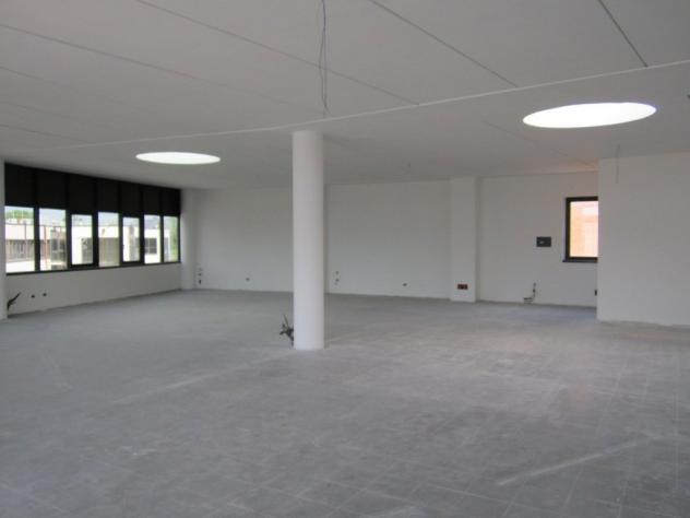 ufficio in vendita a San Giuliano Terme