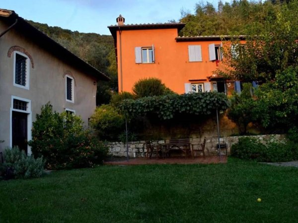 casa indipendente in vendita a San Giuliano Terme