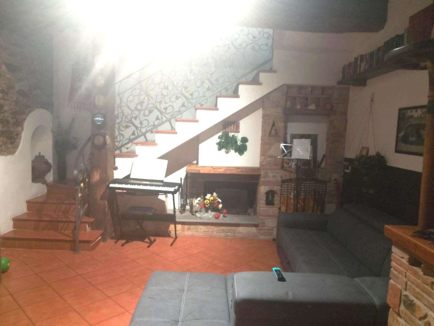 intera palazzina in vendita a San Giuliano Terme