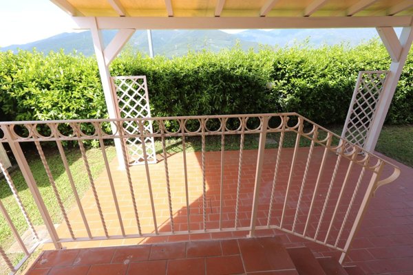 casa indipendente in vendita a San Giuliano Terme in zona Campo