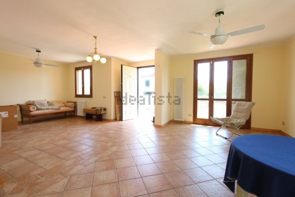 casa indipendente in vendita a San Giuliano Terme in zona Campo