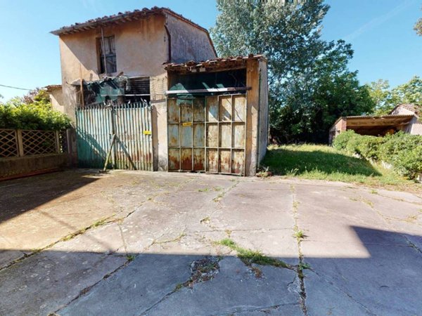 casa indipendente in vendita a San Giuliano Terme in zona Campo