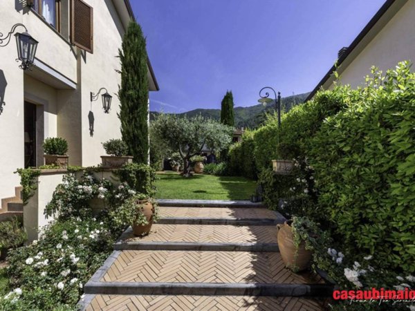 casa indipendente in vendita a San Giuliano Terme