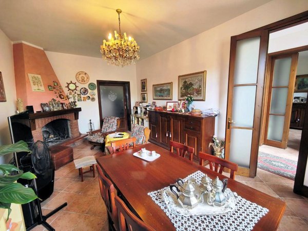 casa indipendente in vendita a San Giuliano Terme in zona Colignola