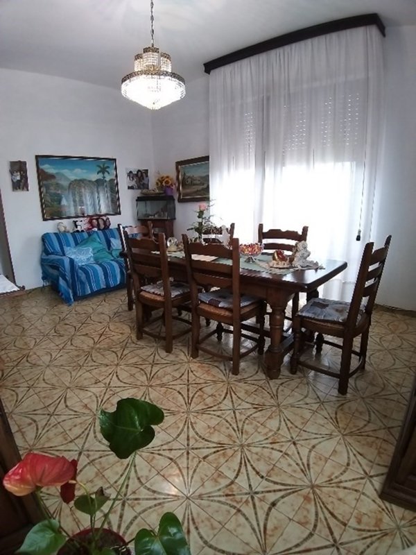 appartamento in vendita a San Giuliano Terme in zona Gello