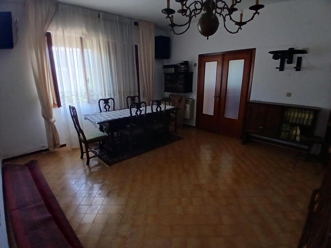 appartamento in vendita a San Giuliano Terme in zona Madonna dell'Acqua