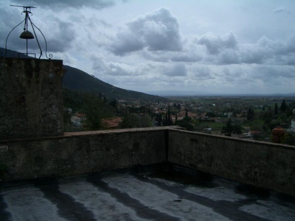 casa indipendente in vendita a San Giuliano Terme in zona Agnano