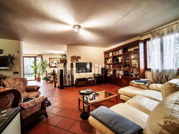 casa indipendente in vendita a San Giuliano Terme in zona Mezzana