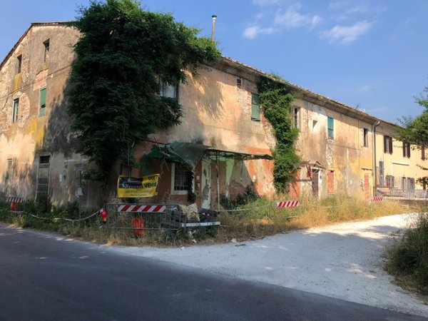 casa indipendente in vendita a San Giuliano Terme in zona Gello