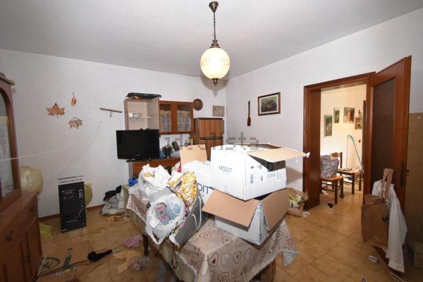 casa indipendente in vendita a San Giuliano Terme