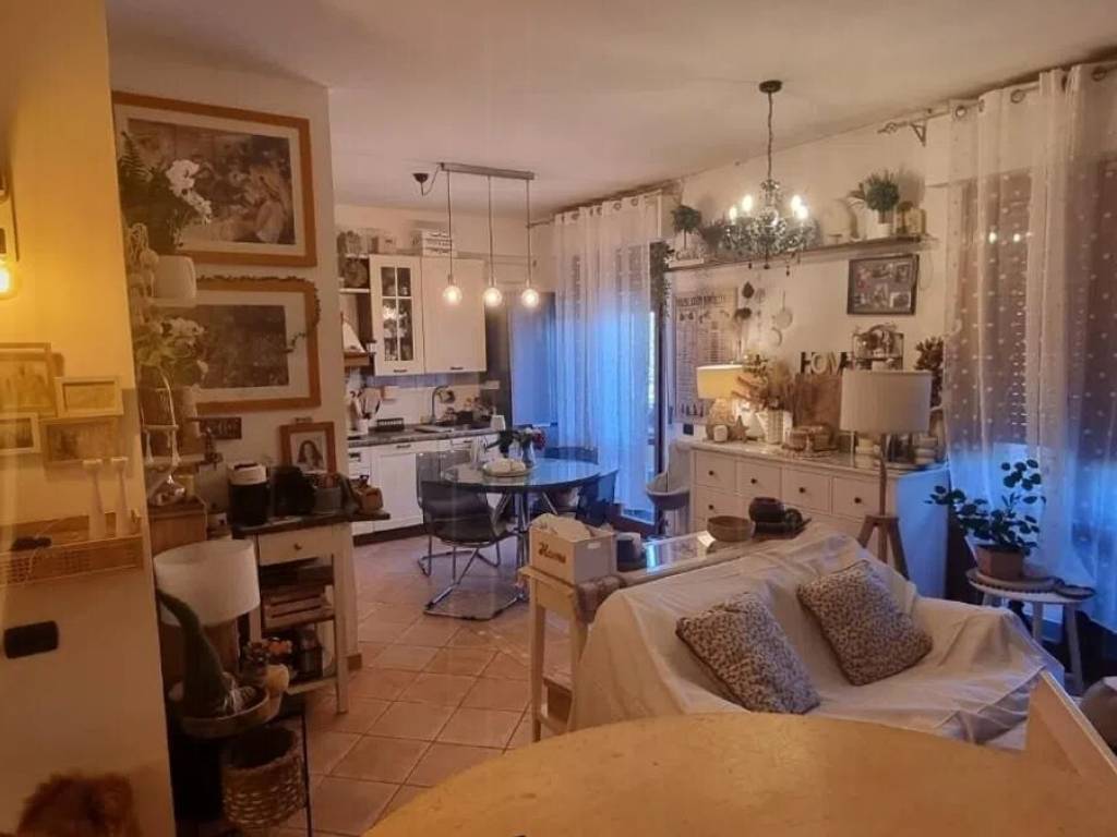 appartamento in vendita a San Giuliano Terme in zona Madonna dell'Acqua