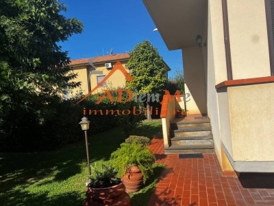 casa indipendente in vendita a San Giuliano Terme in zona Pontasserchio