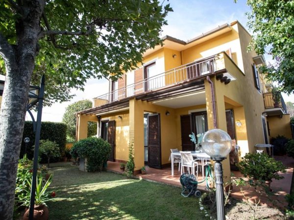 casa indipendente in vendita a San Giuliano Terme in zona Pontasserchio