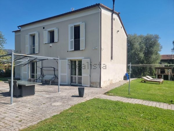 casa indipendente in vendita a San Giuliano Terme in zona Pontasserchio