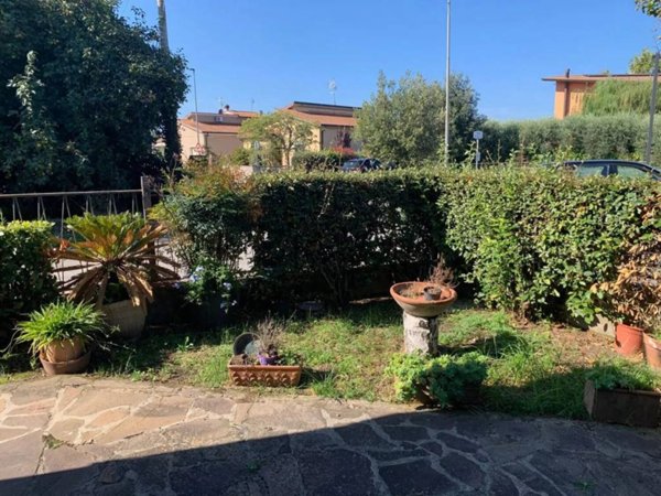 casa indipendente in vendita a San Giuliano Terme in zona Arena-Metato
