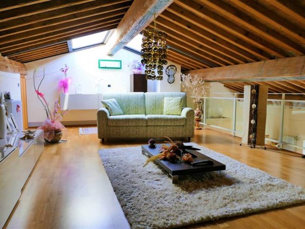 appartamento in vendita a San Giuliano Terme in zona Gello