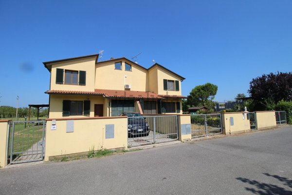 casa indipendente in vendita a San Giuliano Terme in zona Gello
