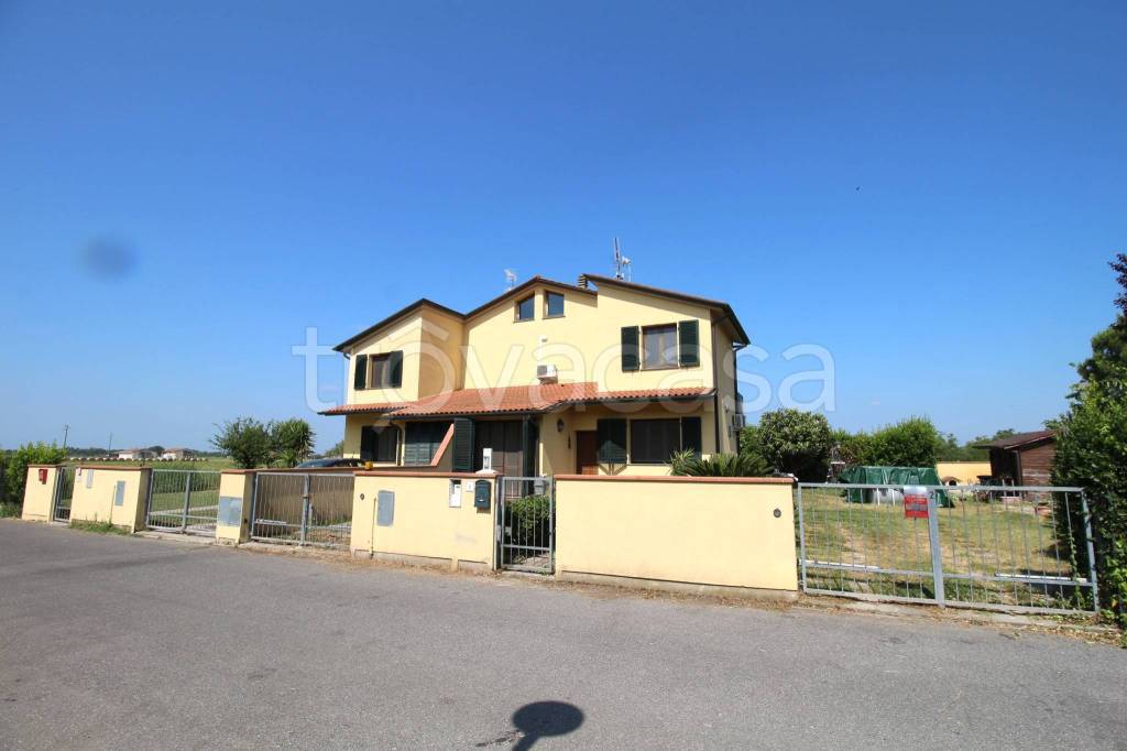 casa indipendente in vendita a San Giuliano Terme in zona Gello