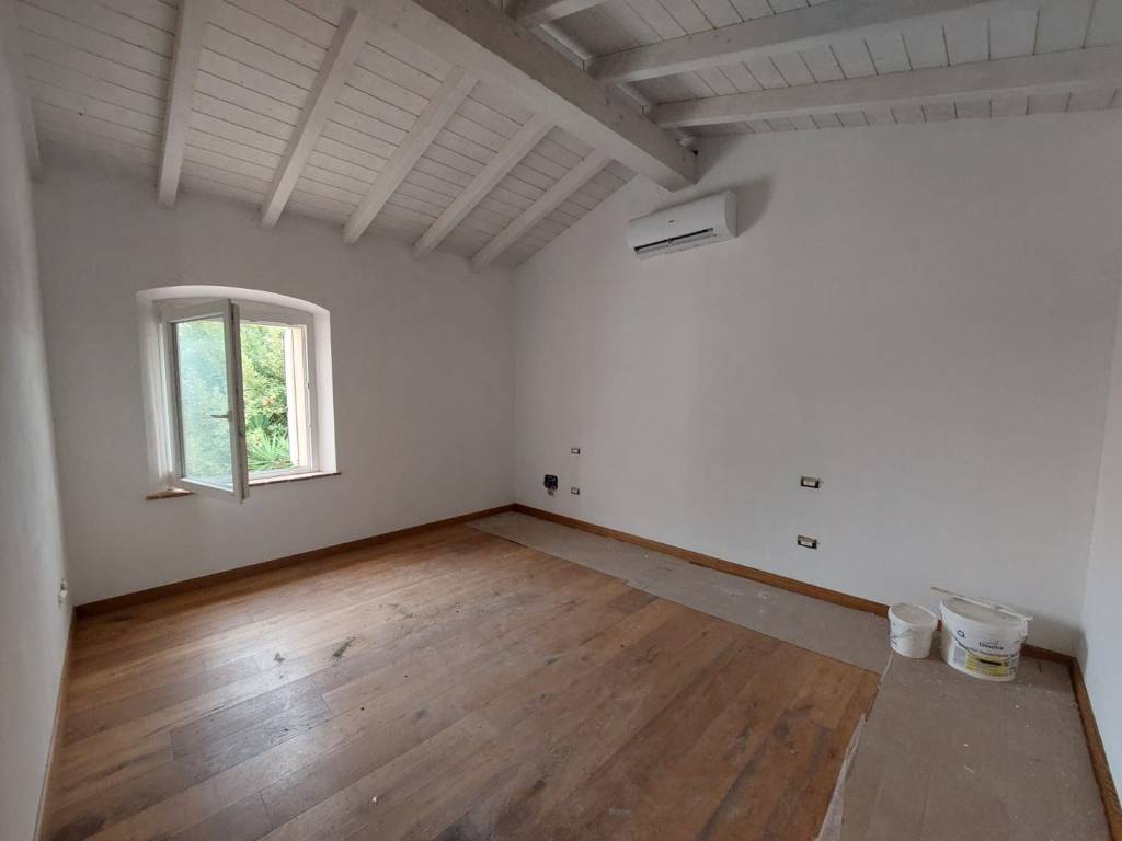 casa indipendente in vendita a San Giuliano Terme in zona Arena-Metato