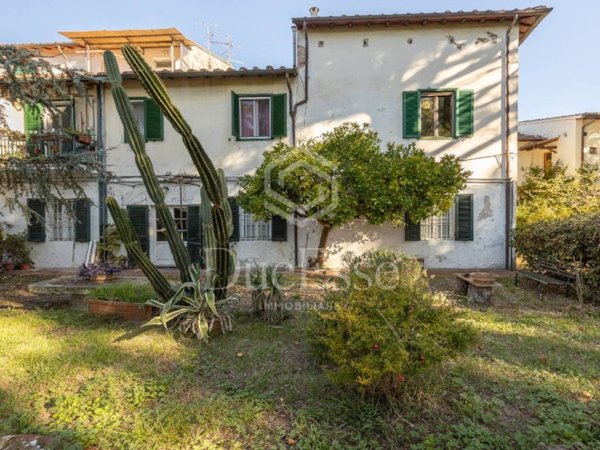 appartamento in vendita a San Giuliano Terme in zona Campo